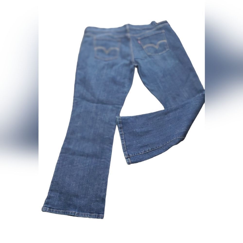 Levi's 515 Bootcut Jeans - Picture 2 of 4